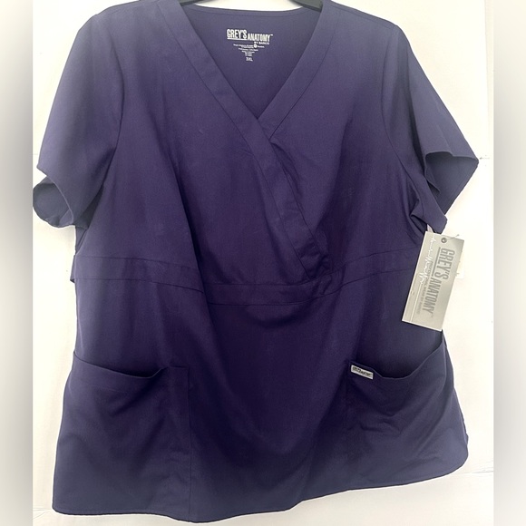 Grey's Anatomy Women’s Junior Top Purple Rain Size 3X Scrub Top by BARCO - Picture 3 of 14